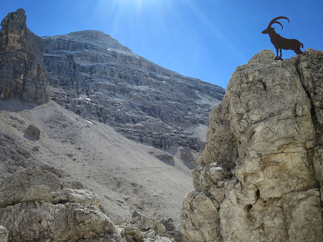 rozes058.jpg - Und angekommen am Rifugio Guissani.                               
